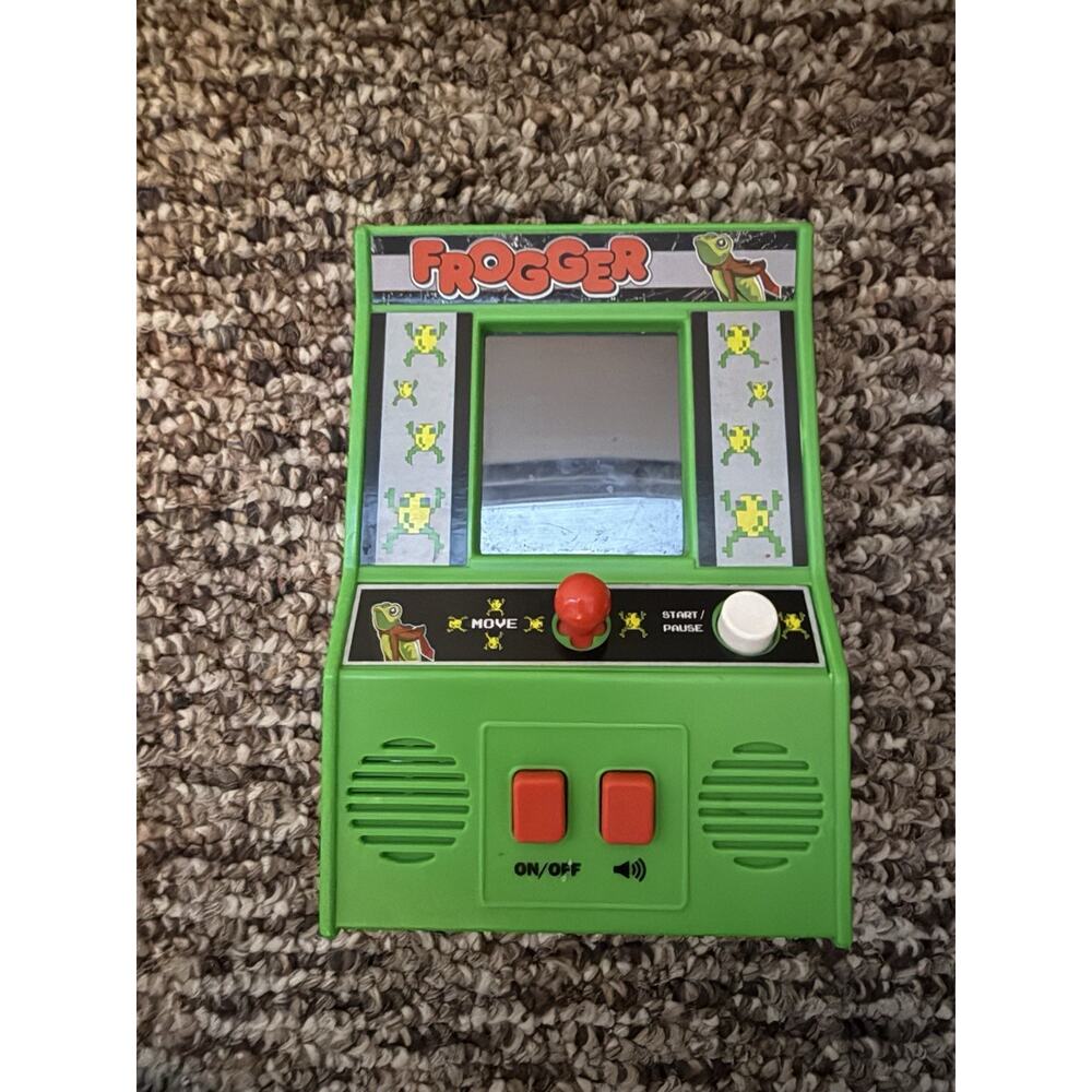 Frogger Mini Arcade Game Konami Basic Fun Retro Electronic Handheld Tested - Picture 3 of 5